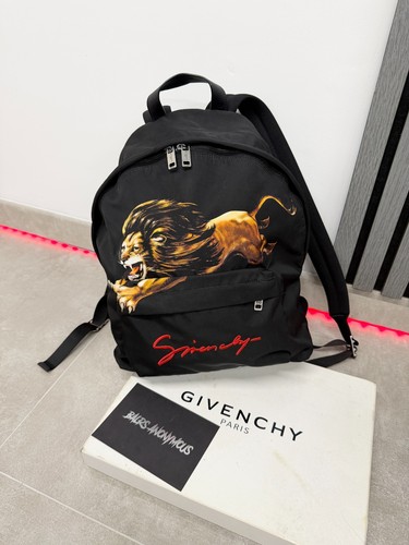Givenchy leo print backpack - leo, in